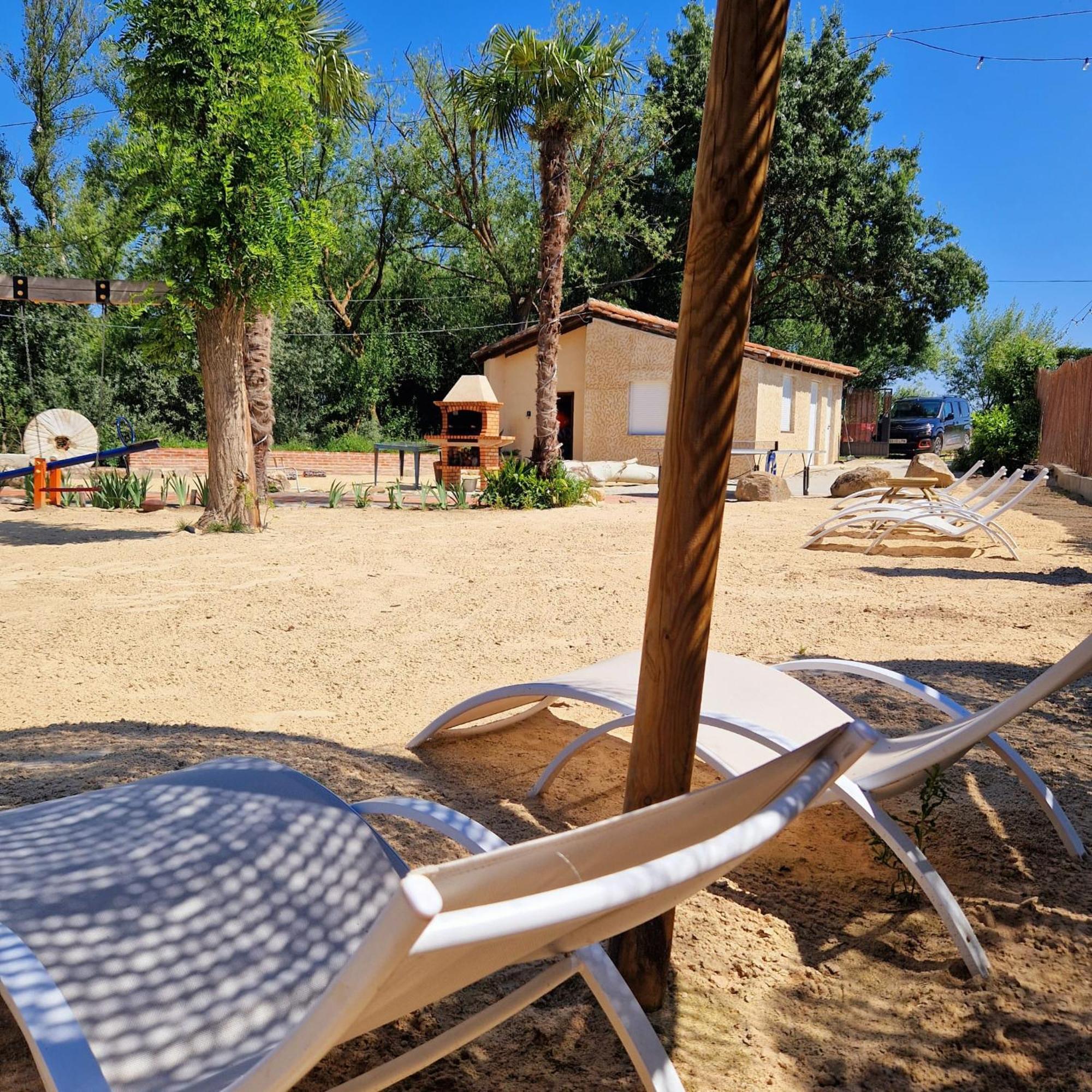 Complejo Oasis Beach Sobre El Rio Huerta  Luaran gambar